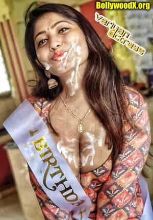 big boss nudes - Bigg Boss Julie Nude Archives | Bollywood X.org