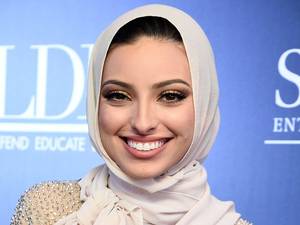 Iranian Muslim Hijab - Noor Tagouri becomes first hijab-wearing Muslim woman to feature in Playboy  magazine | The Independent