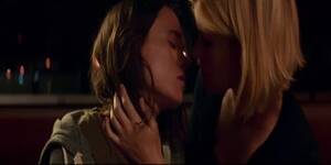 Ellen Page Lesbian Porn - Ellen Page & Kate Mara Nude and Hot Lesbian Sex Scenes - Tnaflix.com