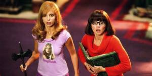 linda cardellini scooby doo xxx - Buffy star Sarah Michelle Gellar reveals 'steamy kiss' with Linda Cardellini  was cut from Scooby-Doo