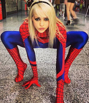 Beautiful Blonde Spider Girl Porn - Spiderman Girl - Femme Spiderman