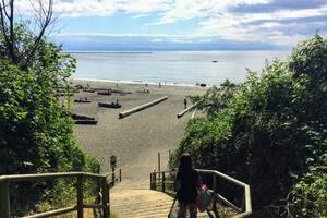 natural mature nude beach - Breaking nudes: Vancouver's Wreck Beach ranked 'premier urban nude beach in  the world' : r/vancouver