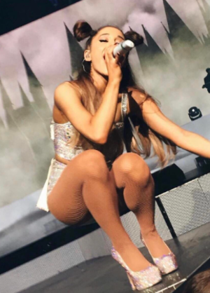 Feet Ariana Grande Porn - Celebrity Legs and Feet in Tights: Ariana Grande`s Legs and Feet in Tights  64