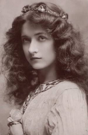 Gloria Clair Fack - vintage everyday: 30 Beautiful Portraits of Maude Fealy from the Early 1900s