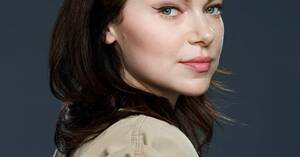 Laura Prepon Anal Sex - Laura Prepon Is In Every Episode of Orange Is the New Black Season 3 :  r/television