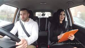 big guy drives - Big guy bangs busty driving examiner - XNXX.COM