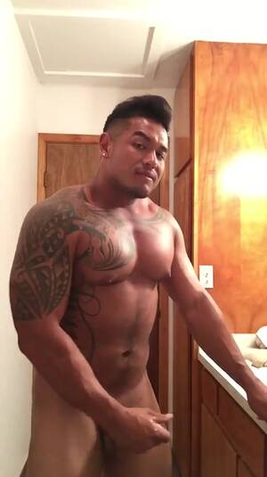 Maori Men Porn - Maori New Zealand Muscle Show Off and Cum - ThisVid.com