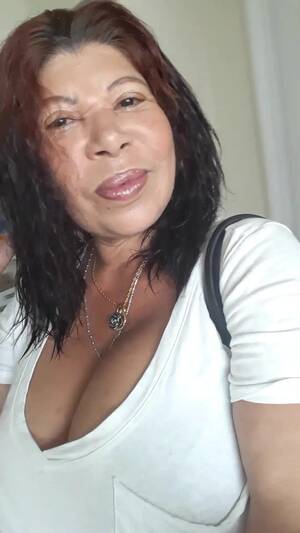 mature latina slut wife - The mature Latina whore Hot And Juicy1 is getting ready to go out and have  fun | amateurest.com