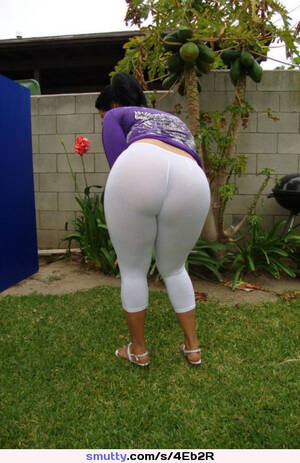 Latina Ass In Spandex Porn - Thick Ass Latina Neighbor In White Spandex #bigass #milf #latina #mature # spandex #phatass #bigbutt #hugeass #culona #nalgona #bigbutt #butt |  smutty.com