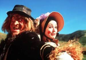 Aunt Sally Porn - Una Stubbs dead: Sherlock and Worzel Gummidge star dies aged 84 - Mirror  Online