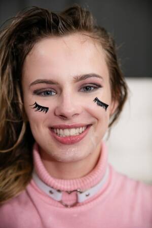 extreme facial sex - Extreme Facial Abuse Nude & Porn Pics - ViewGals.com