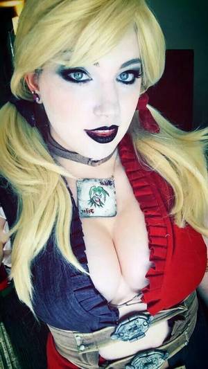 Arkham City Harley Quinn Cosplay Porn - Good Harley Quinn Cosplay. Love the makeup, wish it was a bit less boob