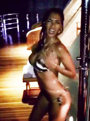 Nicole Scherzinger Porn - Nicole Scherzinger flaunts enviable curves in steamy shower video |  Celebrity News | Showbiz & TV | Express.co.uk