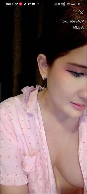 boob flash webcam girls - Watch Asian webcam babe flashing her boobs during session - Teen Pov, Big  Boobs, Asian Teen Porn - SpankBang