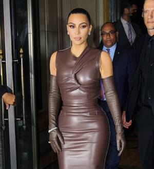 kim kardashian anal sex - Kim Kardashian Denied Second Sex Tape With Ray J After Kanye West Claimed  He Retrieved The Footage