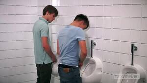 boys in the bathroom - twink sex in the Boys toilets - XNXX.COM