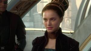 Natalie Portman Star Wars Porn - Natalie Portman Thinks Star Wars Fans Likely Overlooked A Key Part Of Her  Performance