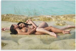 naked beach real - Modern Nude Beach Girls Canvas Posters Prints for Italy | Ubuy