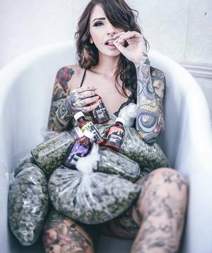 Marijuana High Def Porn - Weed - Ganja - Marijuana - Joint - Love - THC - CBD - girl -