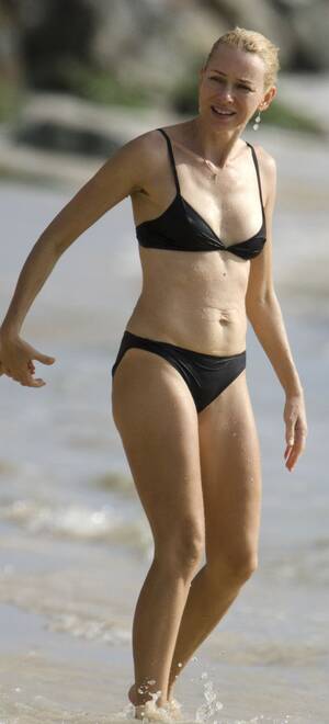 celebrity hot beach - fabzz.com | Naomi watts, Naomi watts movies, Bikinis