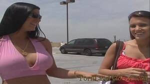 Money Lesbian Porn - 700 dollars for lesbian fuck with brunette bitch Kimberly - XVIDEOS.COM