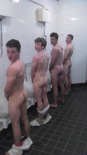 naked locker room - Straight Friends Naked on Locker Room - Amateur Straight Guys Naked -  guystricked.com