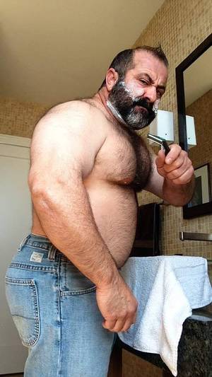 Beautiful Older Men Gay Porn - Pour les Bears et ceux qui les aiment.