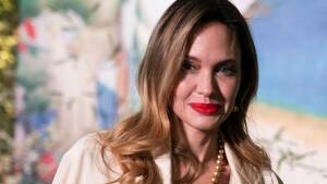 Angelina Jolie Real Blowjob - John Mayer's Angelina Jolie Blowjob Joke â€“ Socialite Life