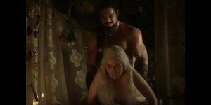 emilia clarke game of thrones - Emilia Clarke real sex scene - Game of Thrones - Tnaflix.com
