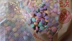 candy bar 30s porn - Rainbow fentanyl that looks like candy in West Virginia | WBOY