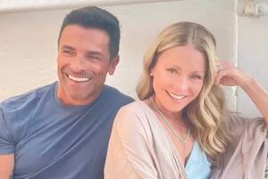 Kelly Rippa Porn Abducted - Kelly Ripa Was Naked When She Met Housekeeper Thanks to Husband Mark  Consuelos
