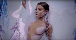Naked Ariana Grande Porn Captions - Lush Teases New Ariana Grandeâ€“Themed Bath Bomb on Instagram | Teen Vogue