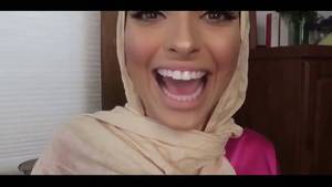 Facial Hijab Porn - 
