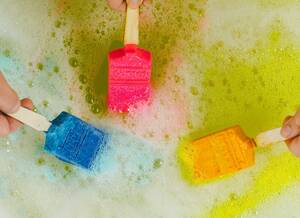 Ariana Grande Bubble Porn - Lush Bubble Bars 2018 | POPSUGAR Beauty