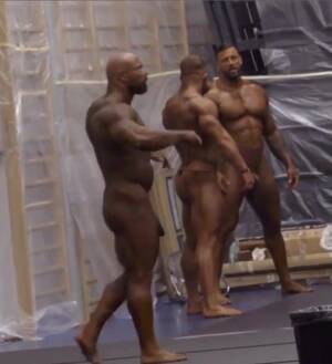 Naked Bodybuilder Porn - Bodybuilders Nude - ThisVid.com