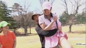 naked japanese golf - Subtitled uncensored HD Japanese golf outdoors exposure - XVIDEOS.COM