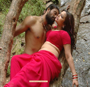 Blouse Bhabhi Porn - Hot Bhabhi In Blouse Images 9