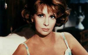 crone mrs - Gina Lollobrigida in Buena Sera, Mrs. Campbell