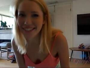 Girlfriend Smoking Porn - Smoking Girlfriend Porn Videos - fuqqt.com