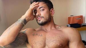 Ariana Grande Porn Gay - Fotos, videos y datos poco conocidos del actor Alejo Ospina - Homosensual