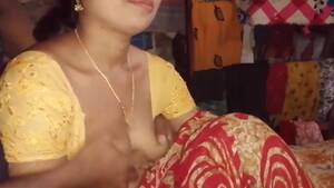 bangladeshi mms sex wife threesome - Bengali Wife Riya Ki Chudai Audio And Video watch online