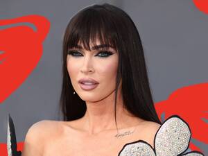 Megan Fox Porn Porn - Megan Fox complains that her AI profile photos have been sexualised by  viral app | Glamour UK