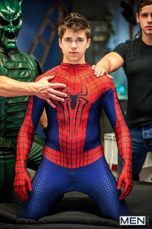 Amazing Spider Man Gay Porn - PELICULA] Spider-Man A Gay XXX Parody (2017) - Zona Gay Hot