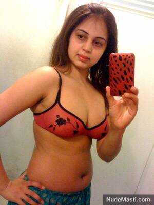 hot indian girlfriend nude - Hot South Indian Girlfriend Nude Selfies - Erotic Images Gallery