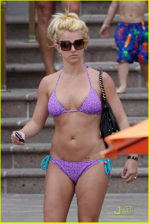 Leaked Britney Spears Hairy Pussy - britney spears purple bikini