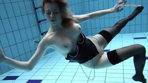 girls swimming naked - Swimming In The Nude Porn - In The Nude & Swimming In The Videos - EPORNER