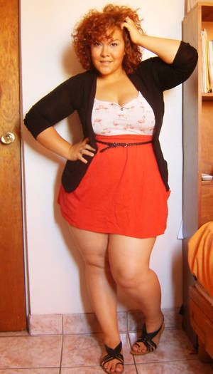 Bbw Short Skirt Porn Hot - Short skirt. Hells yeah, you can.Sexy curvy girl BBW