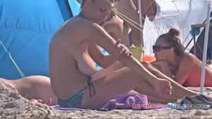 boobie beach topless - Topless Beach - Big Tits - XVIDEOS.COM