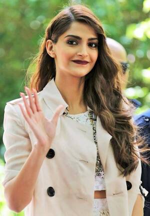 Aishwarya Rai Nude Fucked - Bollywood | Sorry I'm Not Saree