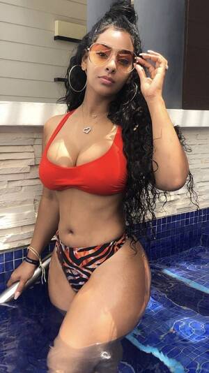 ayisha diaz - post a pic of a chick you would feel morally obligated to nut raw in | Page  970 | Sports, Hip Hop & Piff - The Coli